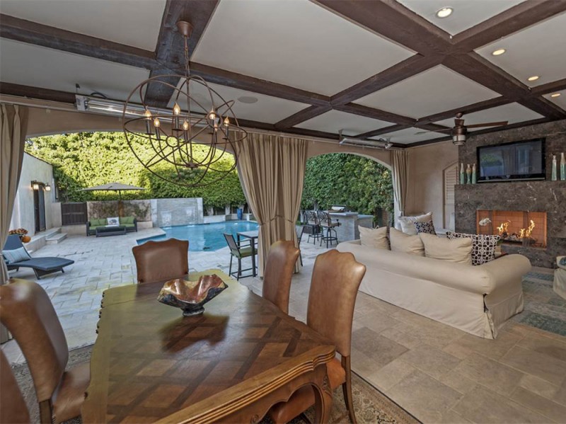Casa Chiara Ferragni Los Angeles In Vendita