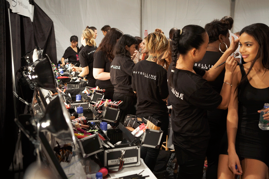 Maybelline backstage sfilate