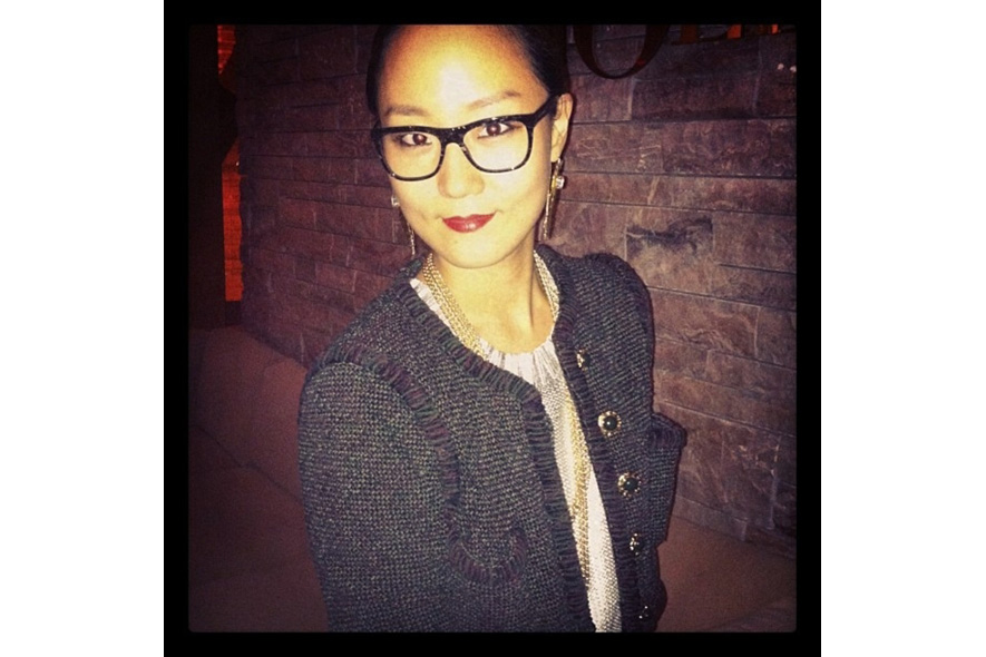 Sun Young thinks that her dolcegabbana glasses are feminine s itgdetail1220