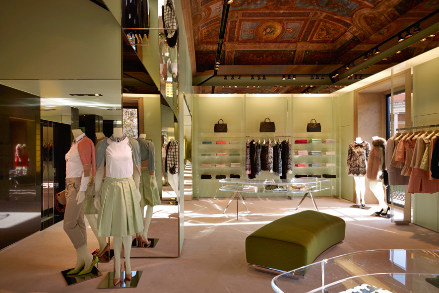 Prada: un salotto nel cuore di Palermo