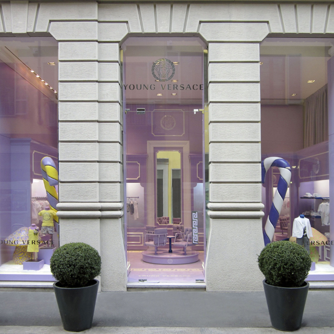 Versace Young apre a Milano