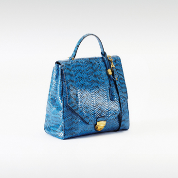 Trussardi punta sul colore