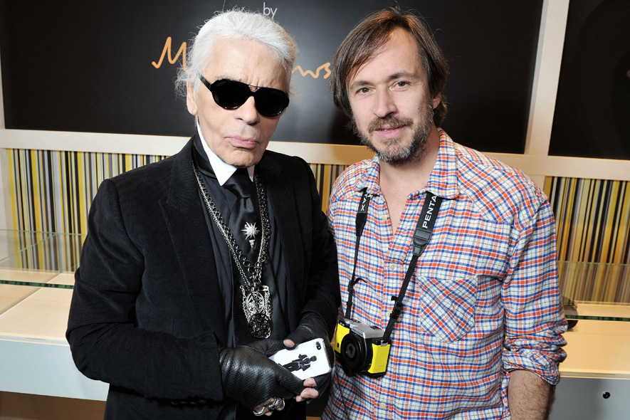 Pentax e Marc Newson: il party per il lancio della “K-01”