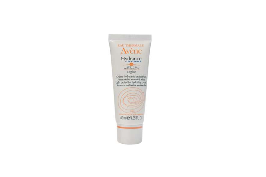 Consistenza leggera e finish opaco con la Hydrance Optimale di Avene (SPF20)