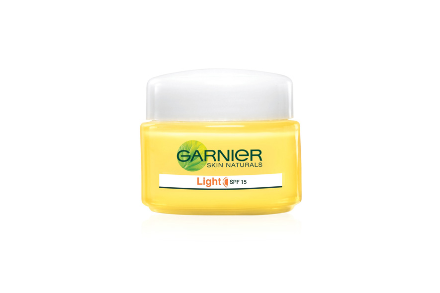 Finish luminoso anche con la Skin Naturals Light di Garnier