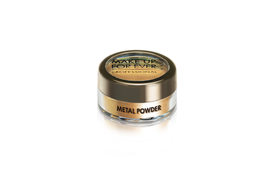 Polvere minerale con un brillante finish metallico per i Metal Powder di Make Up For Ever