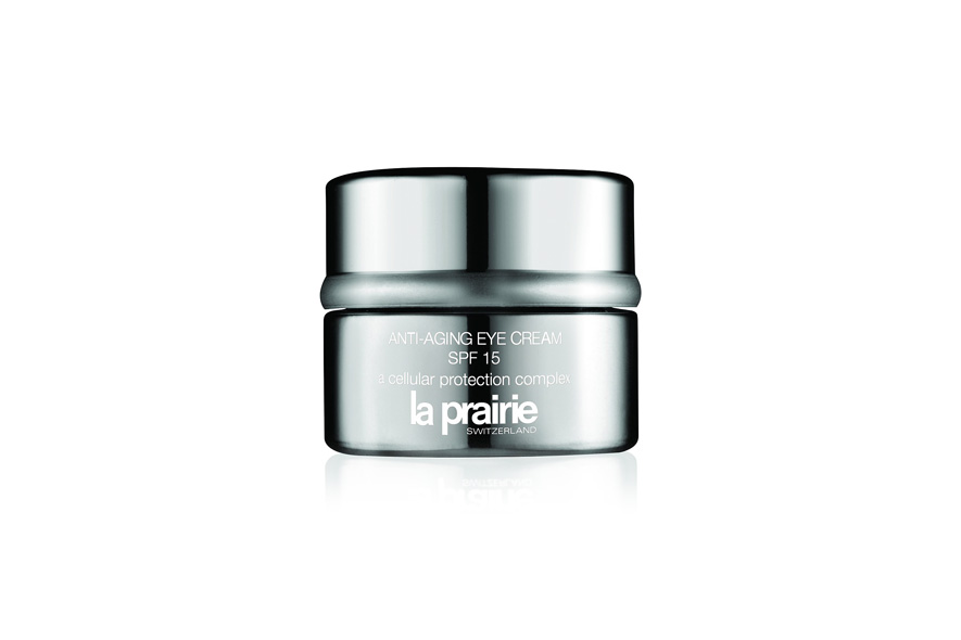 Studiato per la zona sensibile del contorno occhi l’Anti-aging Eye Cream SPF 15 di La Prairie