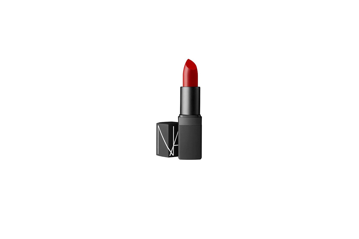 6 Beauty nars red lipstick 1260×840