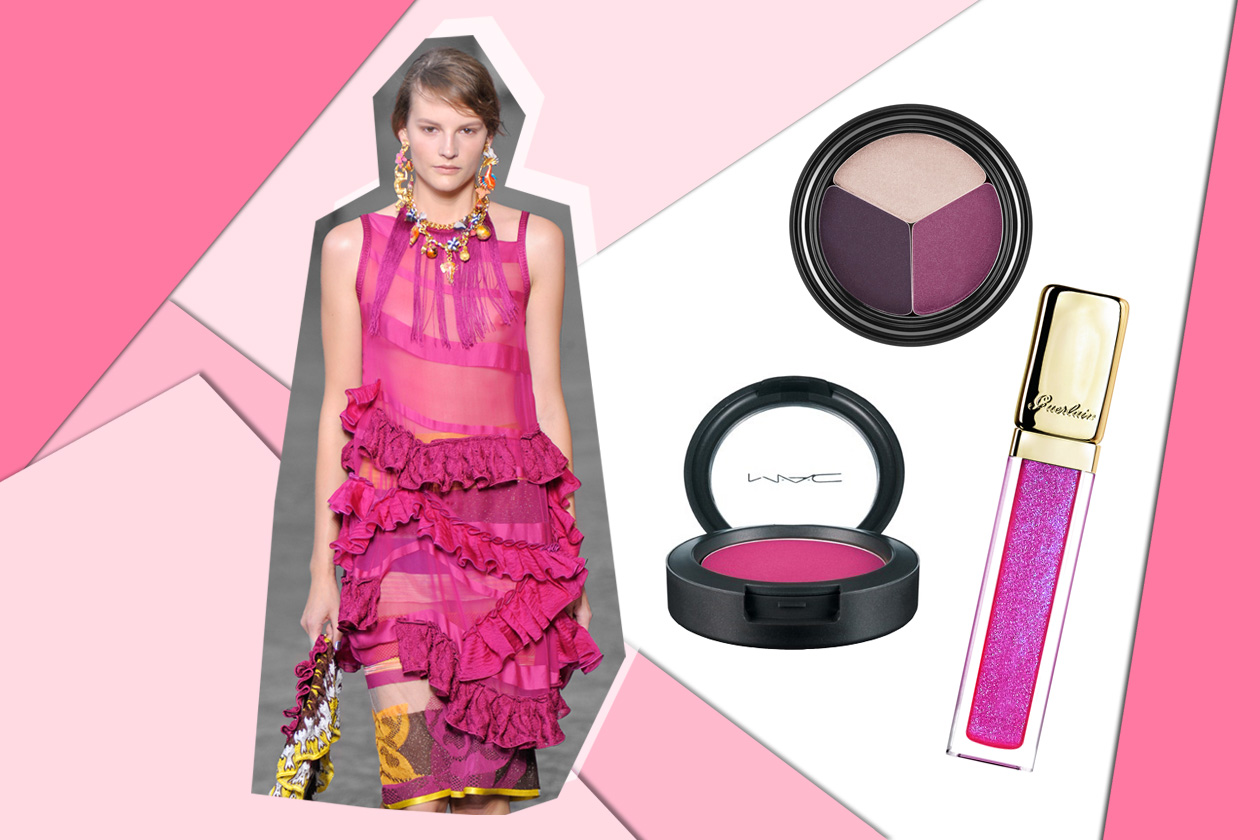 Giallo e fucsia per  Missoni. Per gli occhi scegliamo uno smoky, gloss sulle labbra e zigomi in evidenza (Smashbox –Guerlain – MAC)