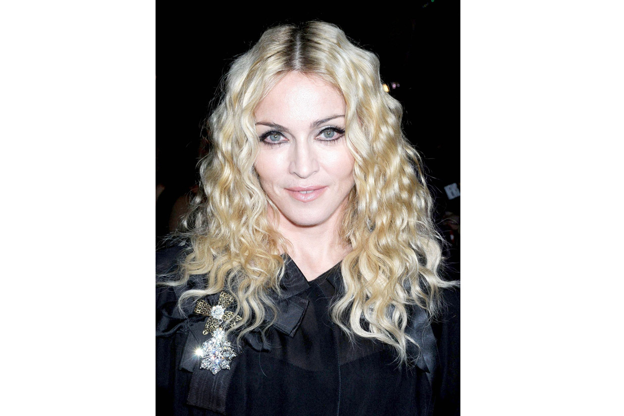 Alta 2560734 2010 Madonna