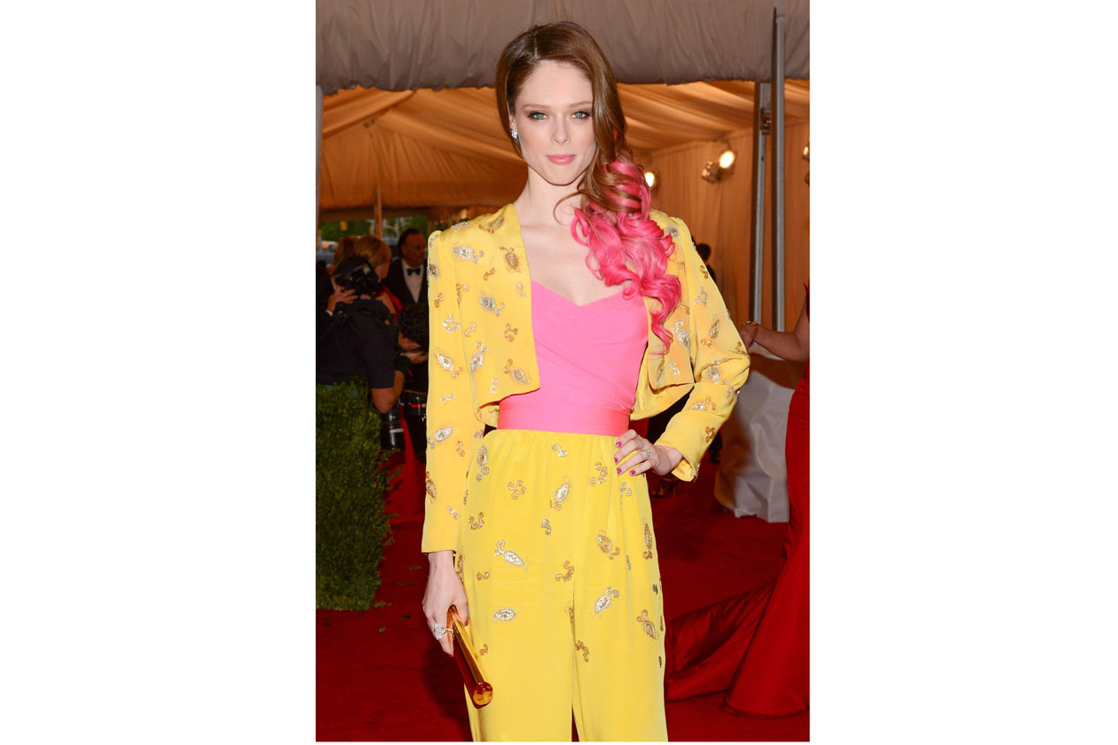 Coco Rocha sfoggia un vivace ombre hair