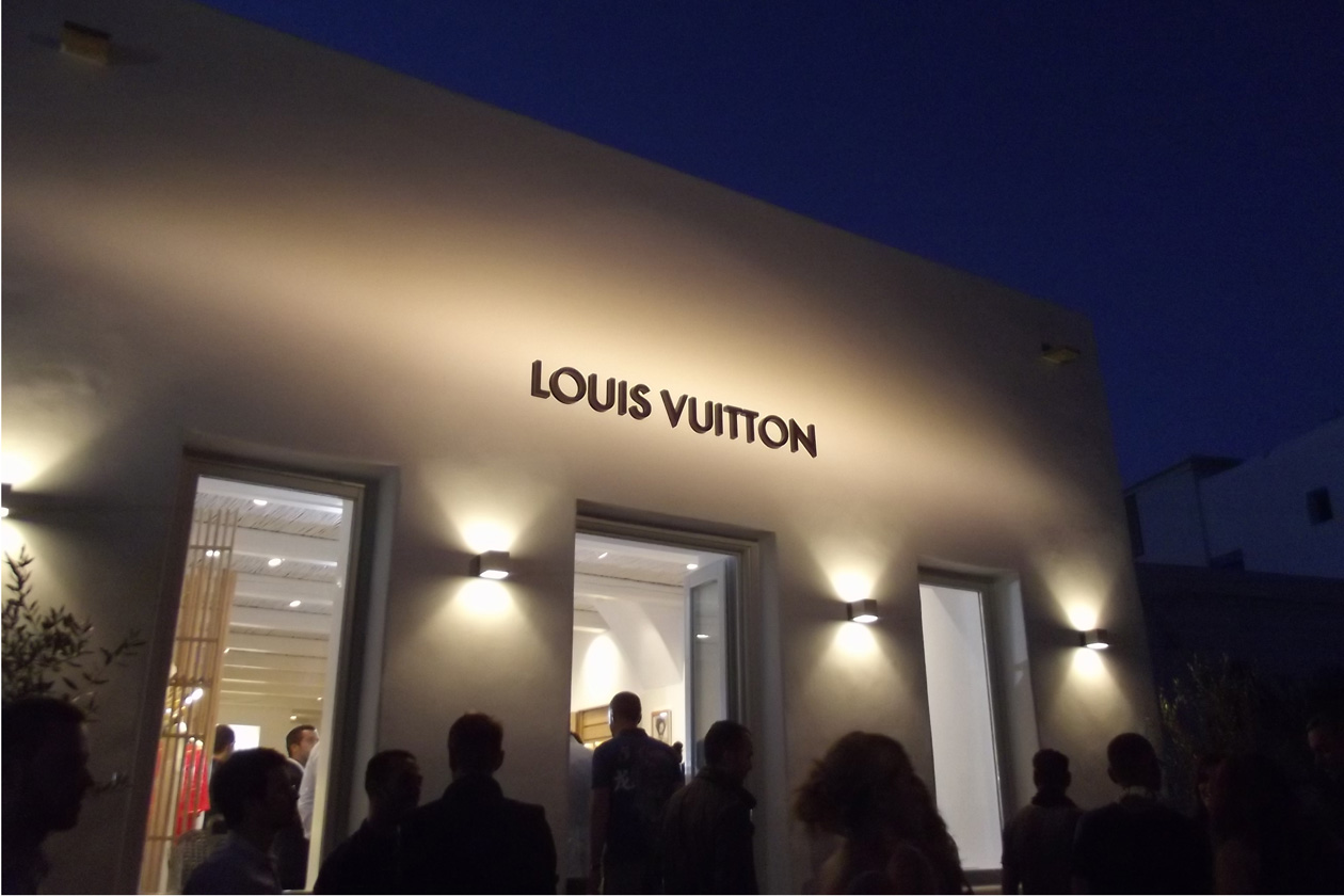 store louis vuitton mykonos