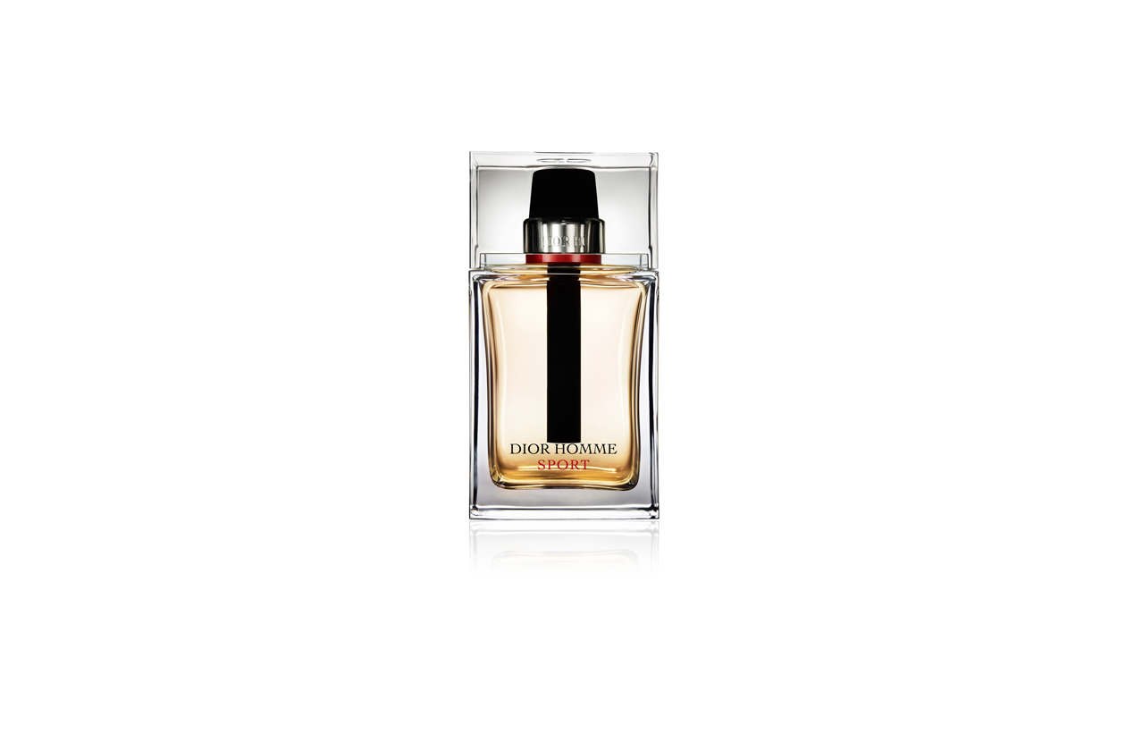 L’eau de toilette? Il nostro consiglio è puntare su un profumo speziato e seducente come Dior Homme Sport