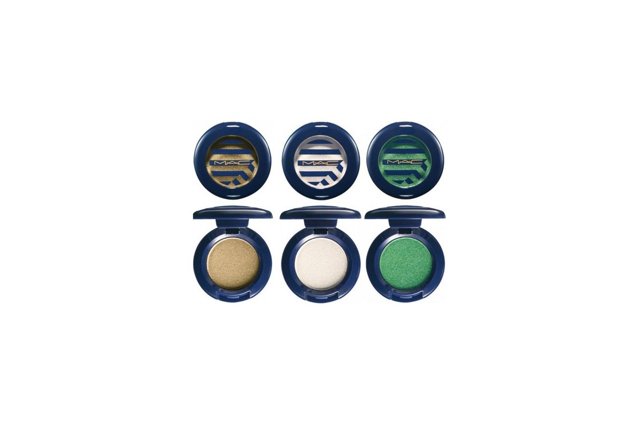 Mixate i mono nude e bronzo della collezione Mac Sailor al verde menta o smeraldo: l’abbinamento è audace e perfetto sia di giorno sia di sera