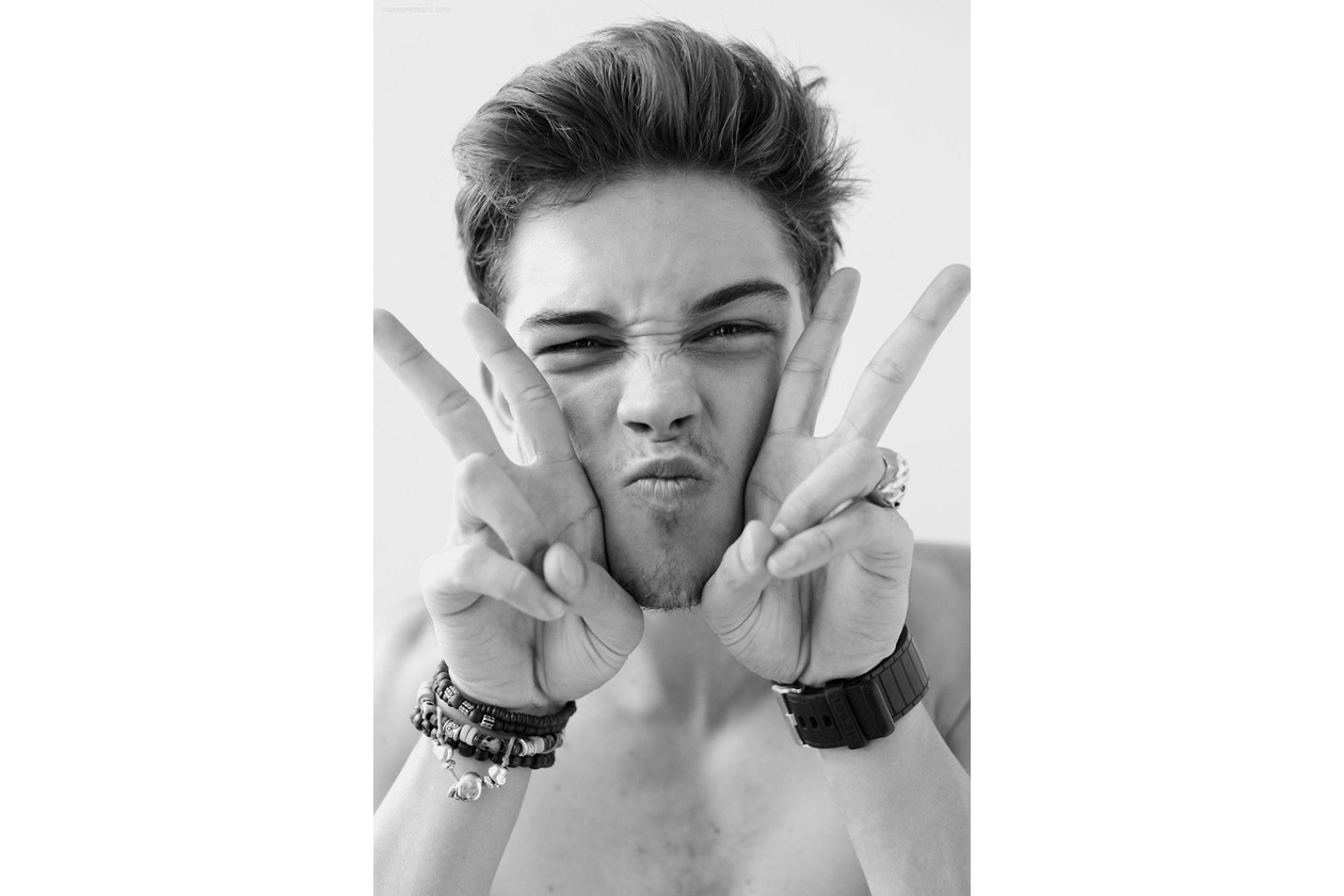 tumblr m33hw0T9iT1qfqqsro1 1280