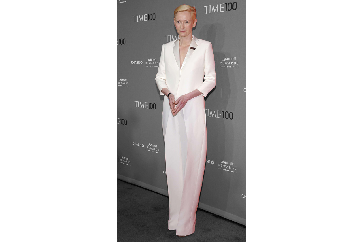 6 Star in Bianco 1260×840