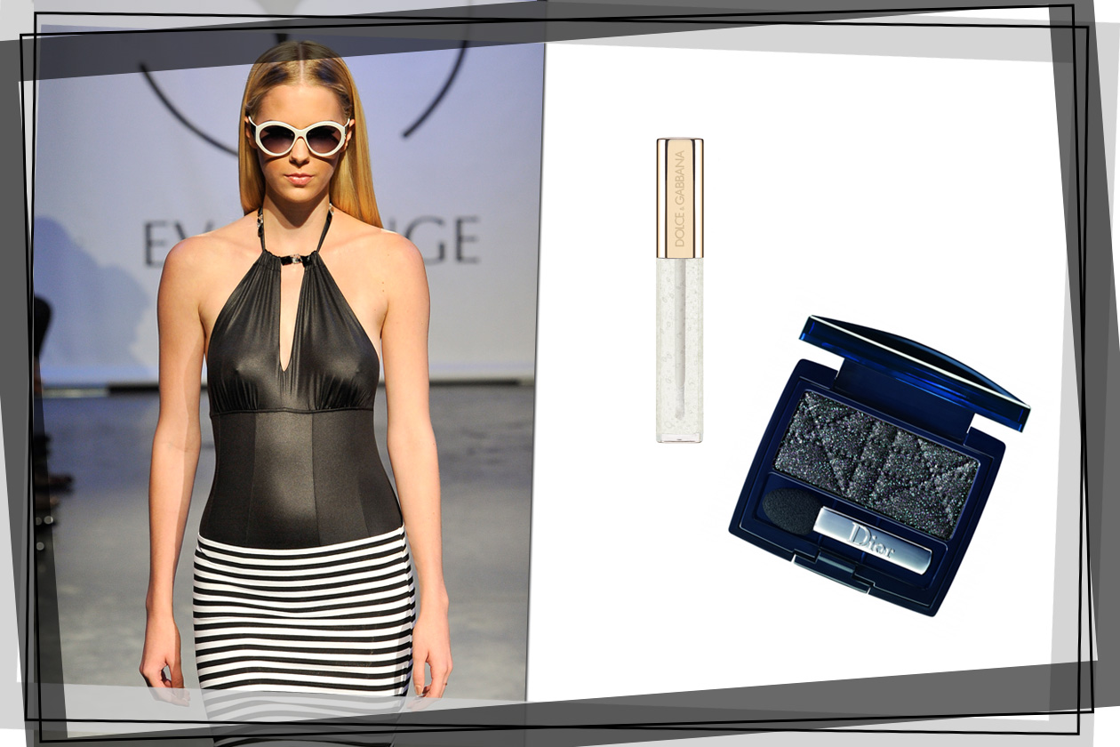 Al vestito superaderente di Eva Minge abbiniamo un look naturale: un gloss trasparente sulle labbra e un ombretto nero per gli occhi (Dolce & Gabbana, Dior)
