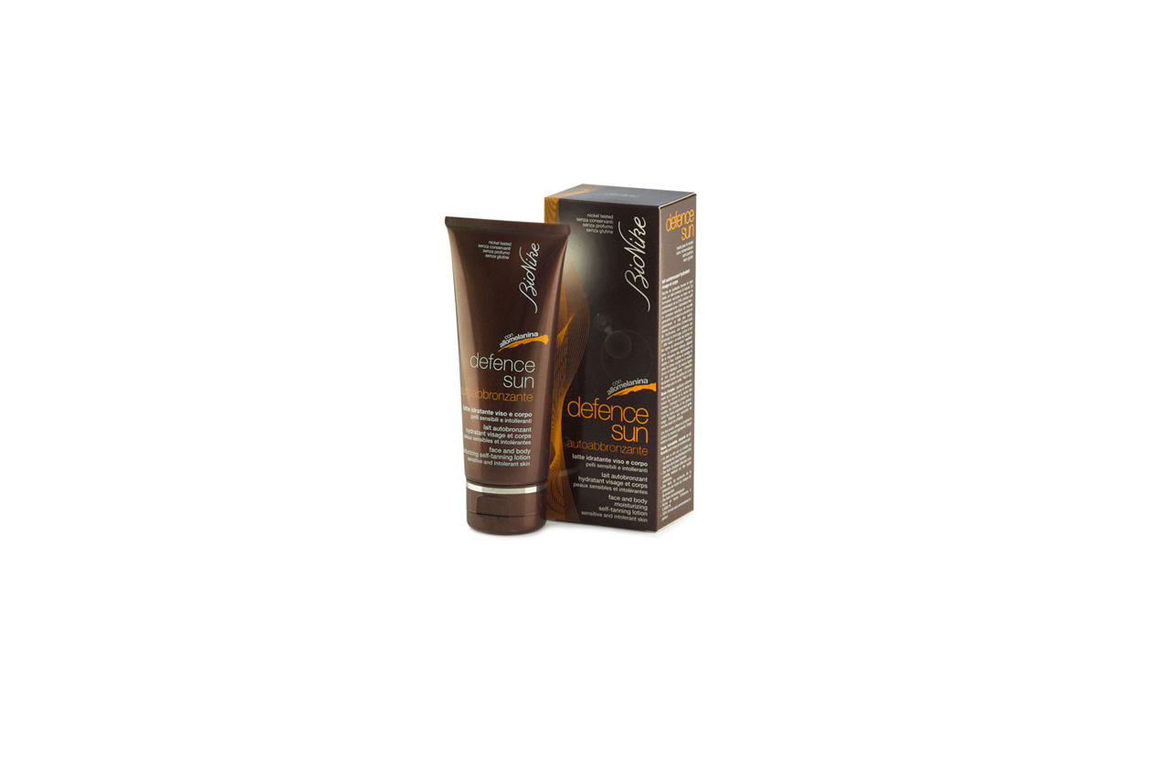Bionike Defence Sun autoabbronzante è un morbido latte che dona un colorito intenso e dorato
