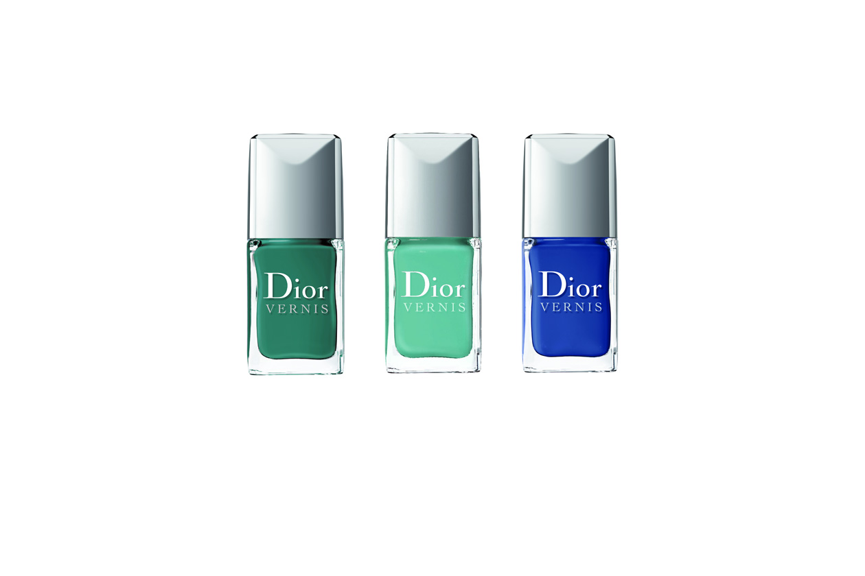 Concludiamo la nostra carrellata “marina” con un trio di Dior che va dallo smeraldo fino al blu elettrico, passando per il verde menta