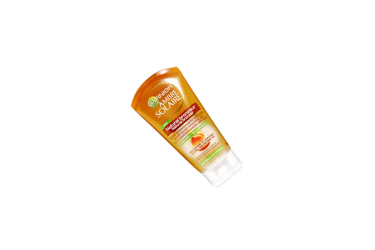 Leggero e fresco il gel Garnier Ambre Solaire si applica con facilità e si assorbe molto velocemente