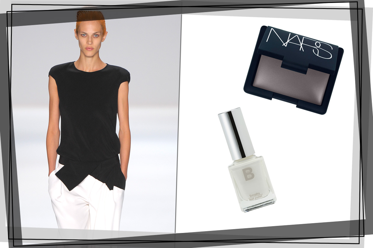 Mood casual chic per Narciso Rodriguez: scegliamo un velo di ombretto sui toni beige o grigio metal e lacche bianche (Nars, B by Limoni)