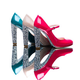 Miu Miu e le “mary jane” glitter