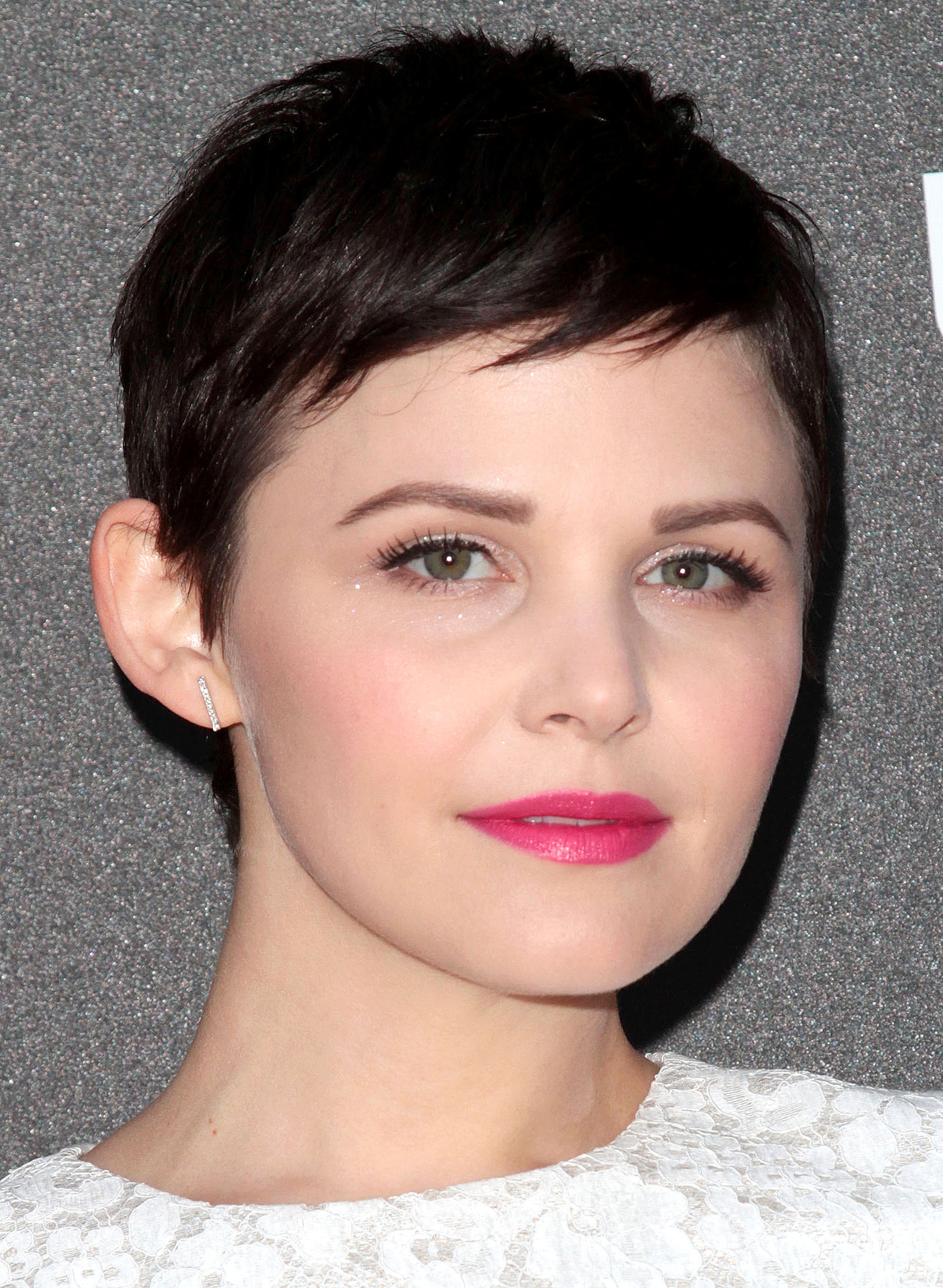 Trendy e comodo il pixie cut di Ginnifer Goodwin