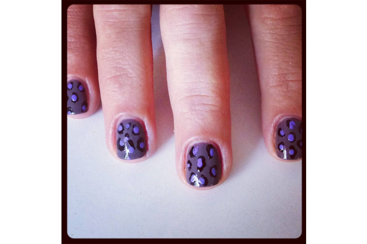 011 Beauty manicure tutorial maculato