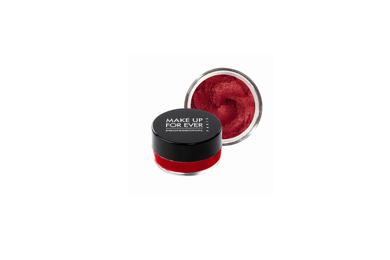 Aqua Cream red MUFE