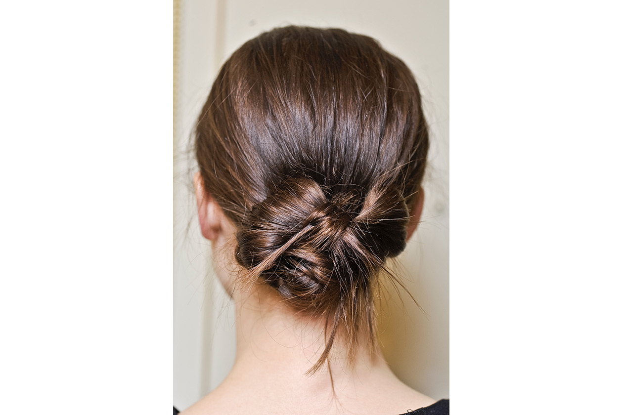 C Dinningan chignon