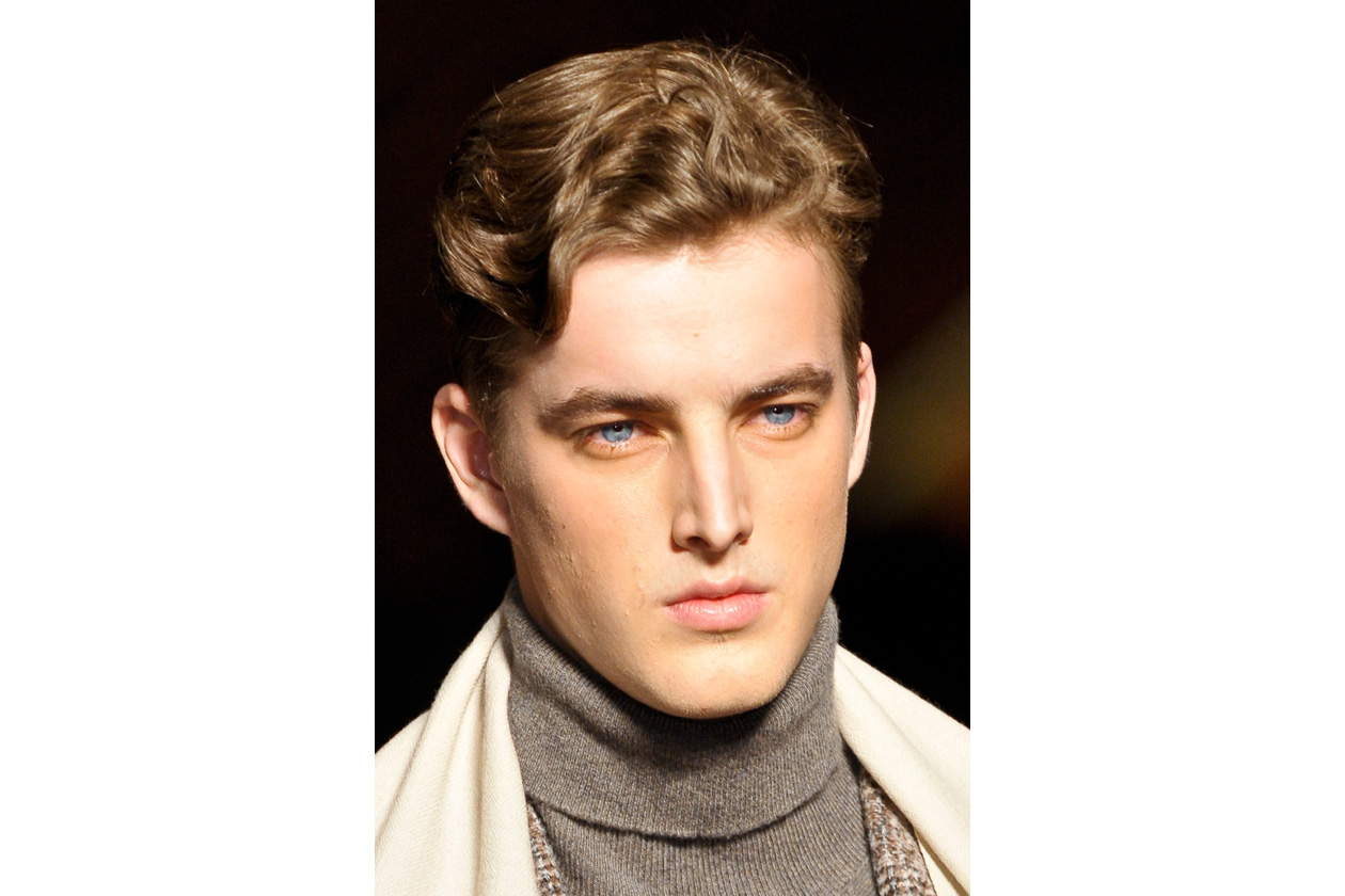 Onde anni Cinquanta e riga di lato per Etro