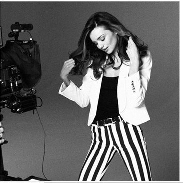 Miranda Kerr testimonial di Mango