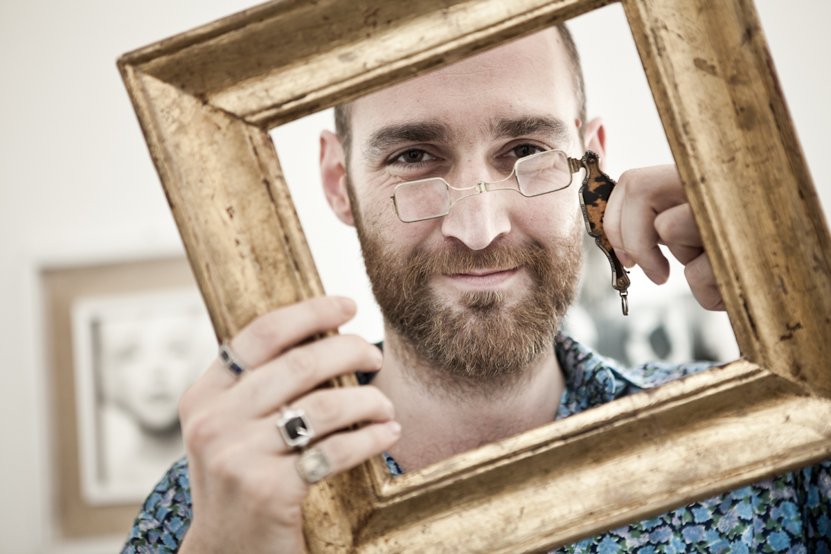 Ritratto di Manuel Menini con cornice