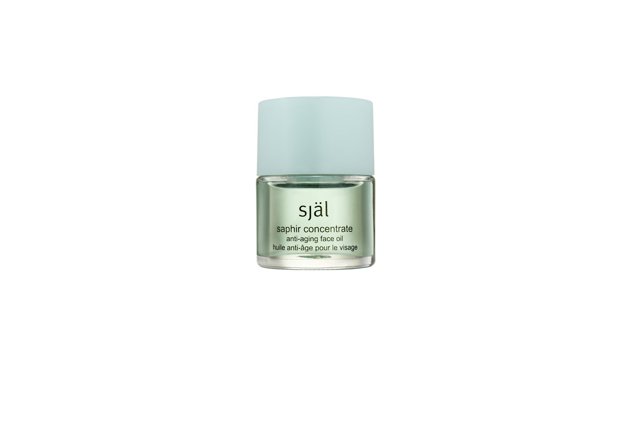 Una sferzata di energia per il viso con il Saphir concentrate anti-aging face oil di Själ