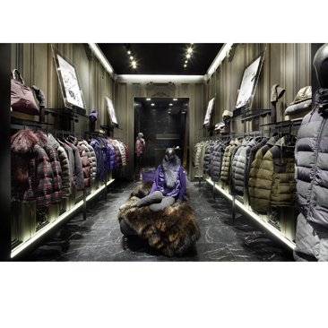 Moncler apre a Francoforte