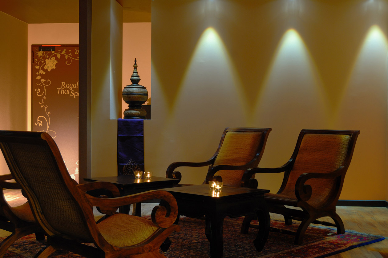 Design e trattamenti extra lusso al Cocca Hotel Royal Thai SPA