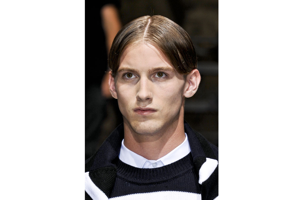 Les Hommes bty M S13 014