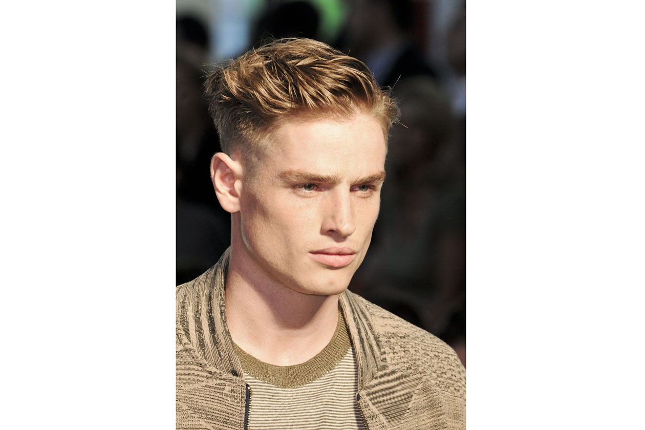 Un ciuffo scolpito è la scelta di Missoni