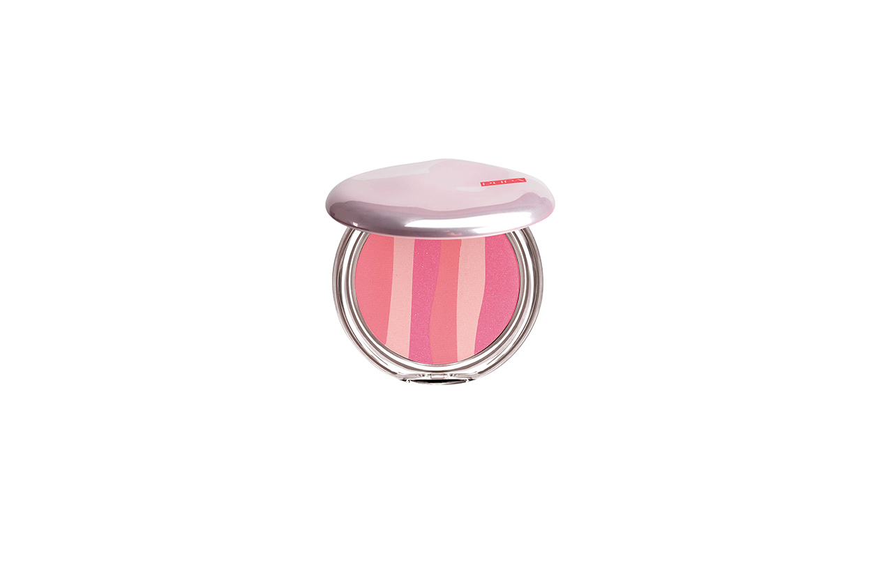 Il 50’s Dream Color Touch Highlighter Rose Apricot è il pezzo forte della nuova collezione primaverile by Pupa