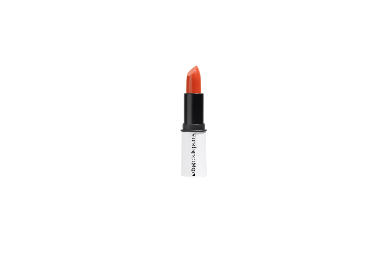 Il Sorbet Lipstick n° 181 di Diego Dalla Palma è un rosso arancio che idratata le labbra
