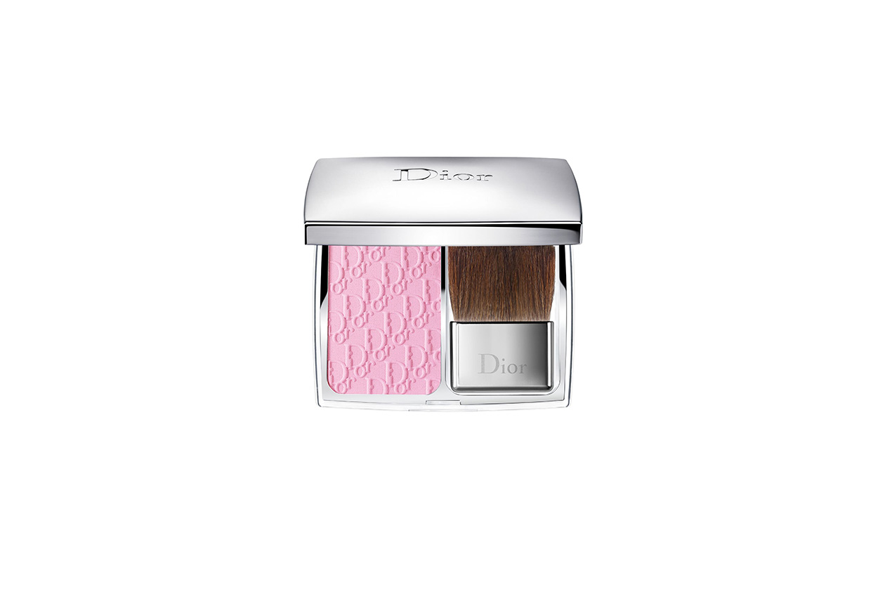 Un blush che ravviva il colorito per un effetto bonne mine naturale il Rosy Glow di Dior