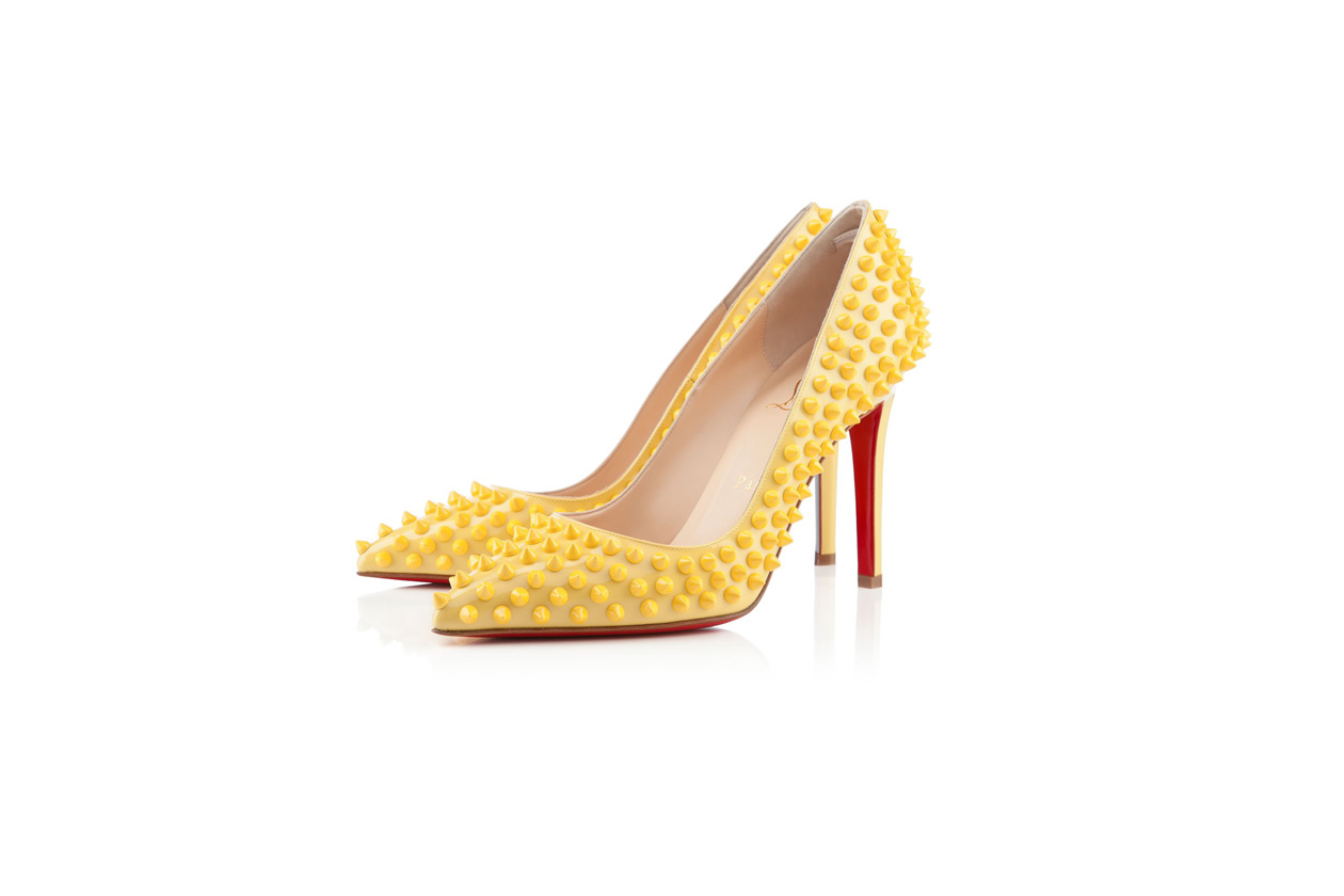christianlouboutin pigallespikes 3120159 3044 1 1200×1200