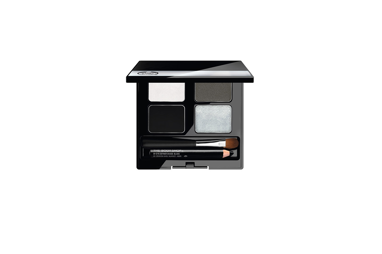 Beauty Smokey eyes Palette Smoky Eyes the body shop Blacks Silver