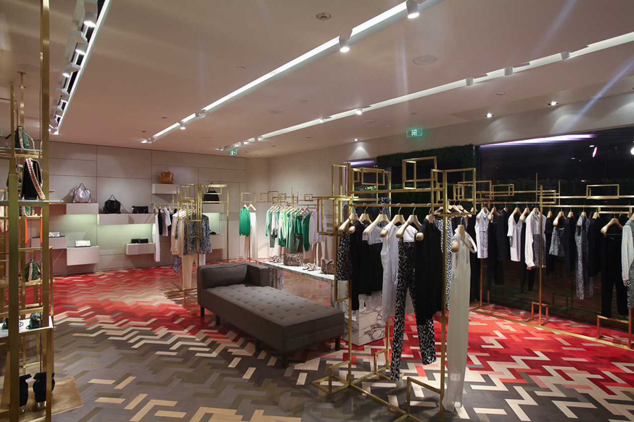 Stella McCartney: un party a Shanghai e prima boutique a Pechino