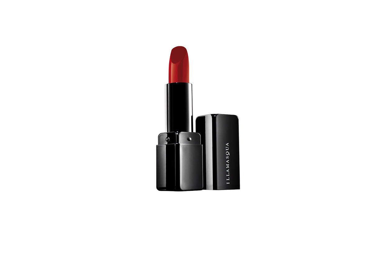 Il Lipstick in Maneater di Illamasqua è pensato per chi ama il rosso intenso
