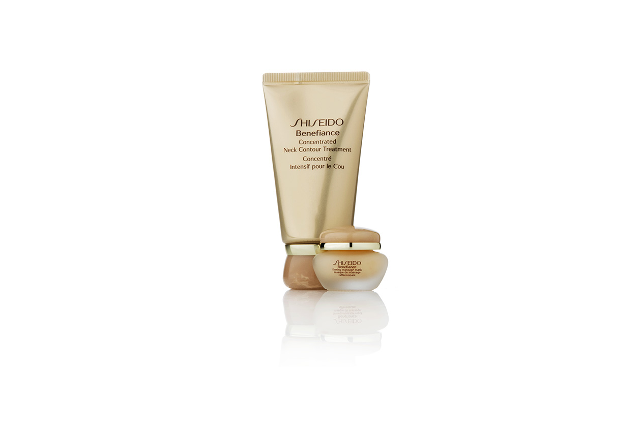 La Benefiance Concentrated Neck Contour Treatment di Shiseido rassoda e attenua le rughe profonde con un effetto lifting