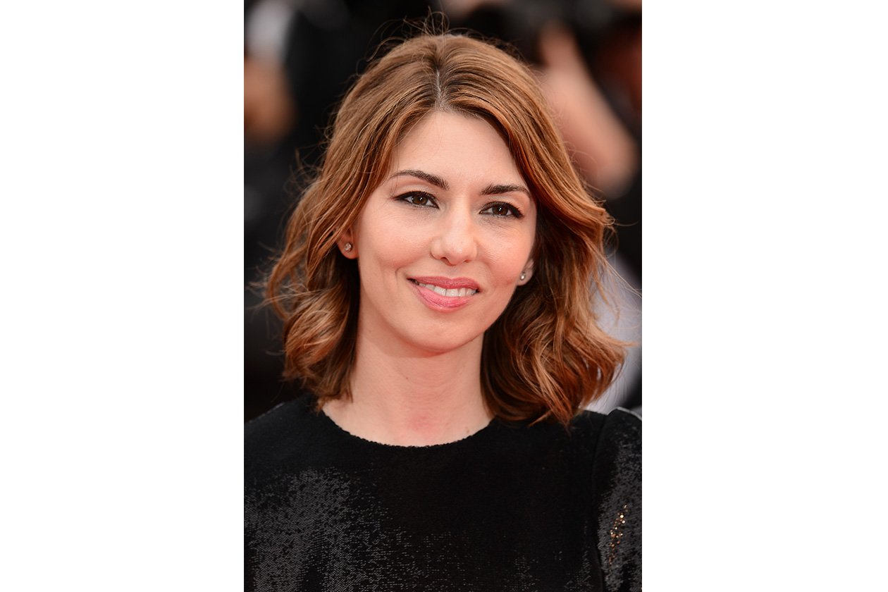 Sciolti, mossi e con un leggero volume nella parte posteriore: un’ottima soluzione quella della regista Sofia Coppola