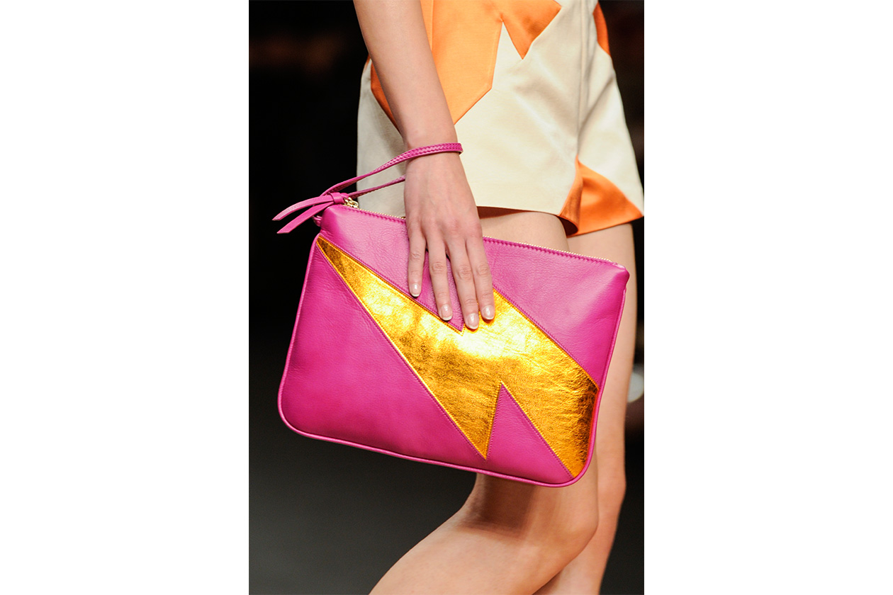 Una coppia inossidabile: oro e fucsia by Frankie Morello