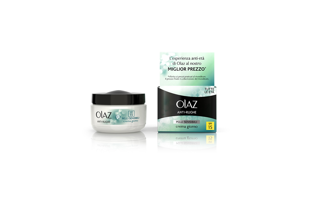 Una soluzione efficace contro le rughe del viso e del collo è la Crema giorno anti rughe spf 15 pelli sensibili di Olaz