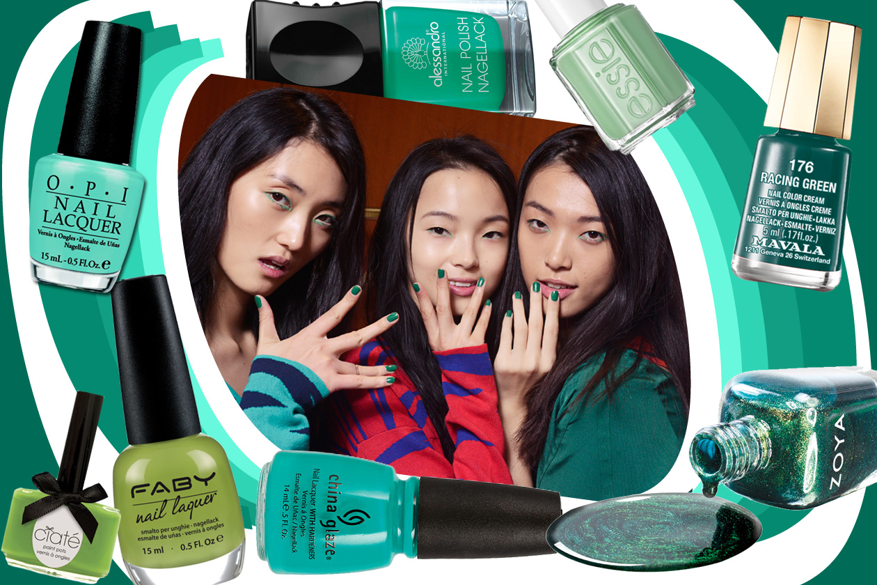 Smalti verdi: la tendenza emerald green sulle mani
